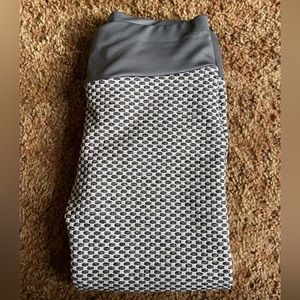 Grey and White Small TikTok Leggings